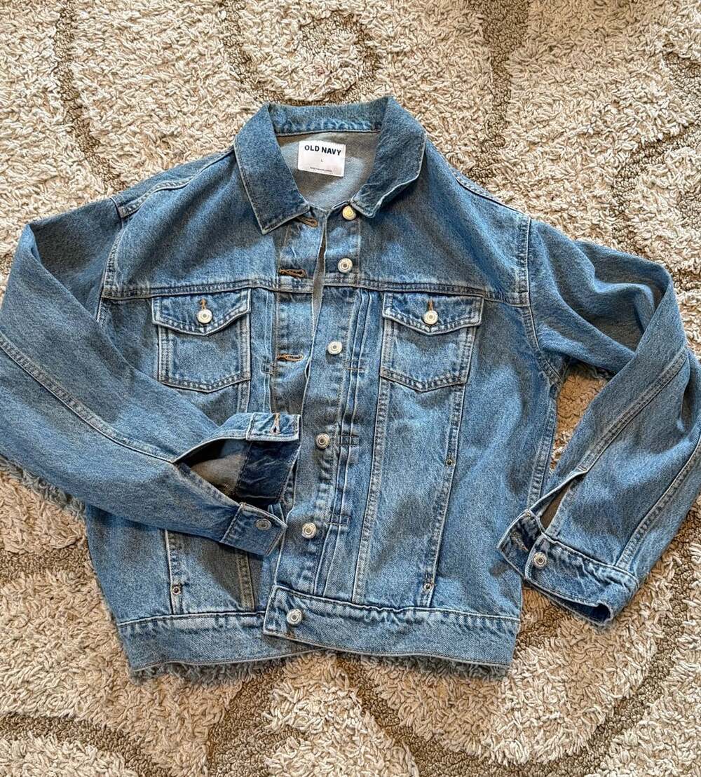 Old Navy Classic Denim Jacket Size L Blue Cotton
